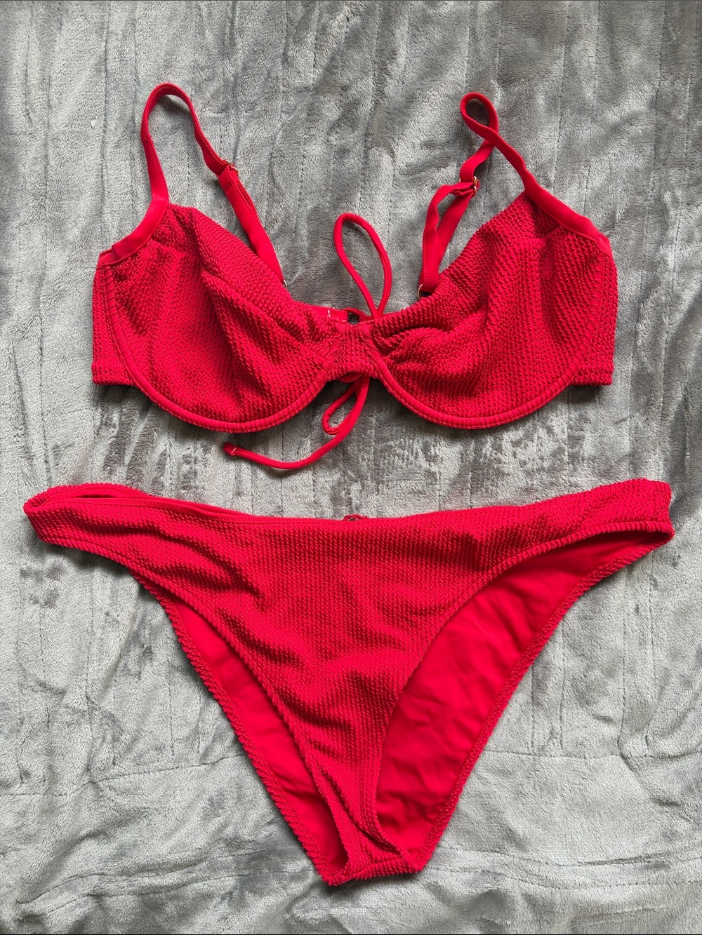 Red Textured Underwire Bikini Set